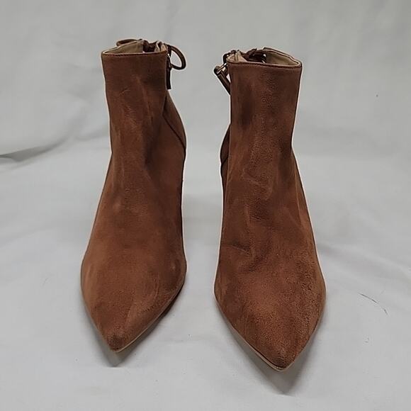 STUART WEITZMAN GARDINER POINTED-TOE SUEDE ANKLE BOOTS LADIES 10.5 NWOB - Picture 4 of 16